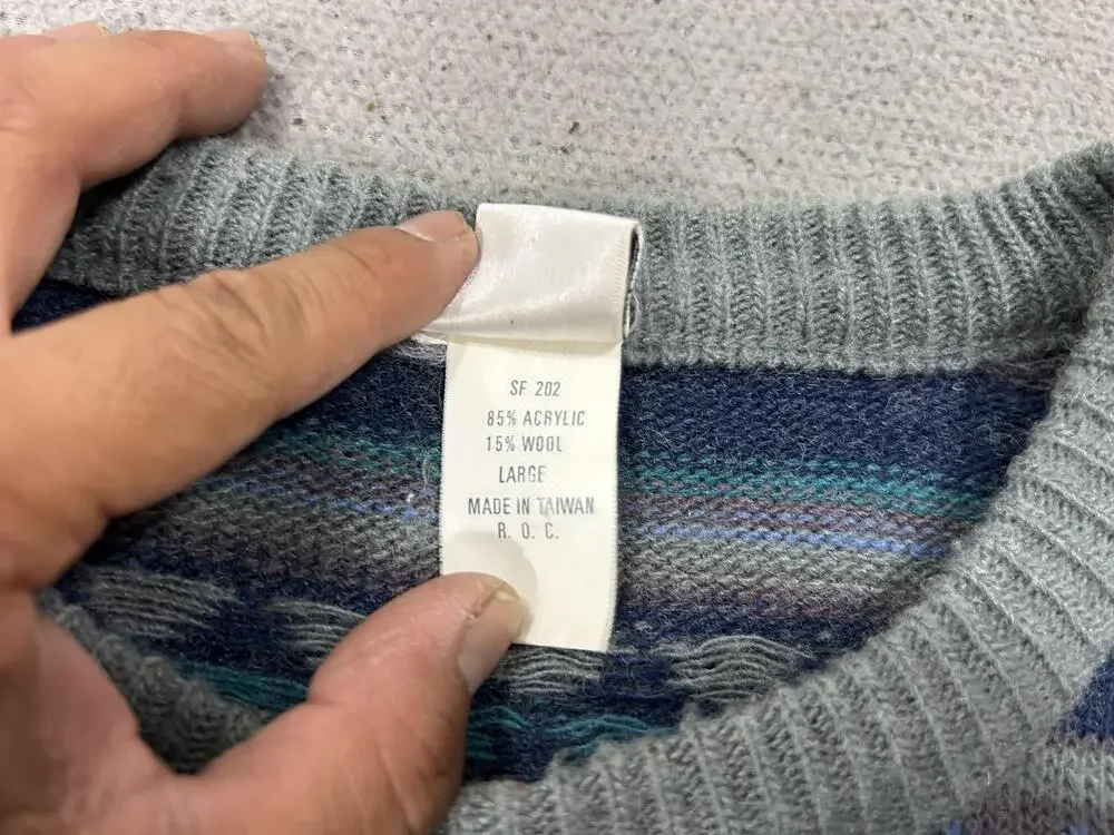 Vintage Levi's Sweater Mens Large Gray Blue Green Fair Isle Crewneck 90s Winter